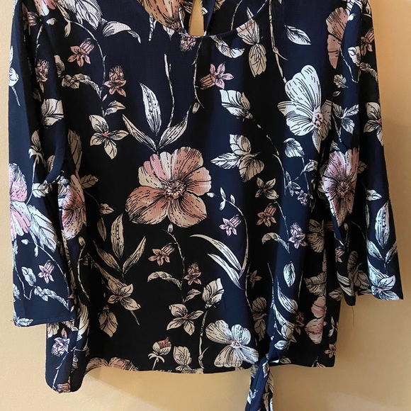 ONLY - blouse with flower design and side tie size 10 - Picture 5 of 6